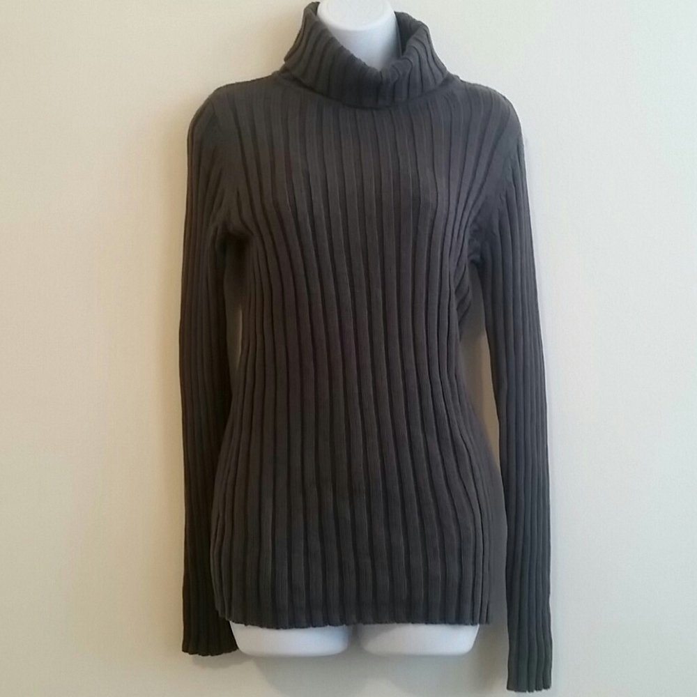 Sonoma grey turtle neck sweater
